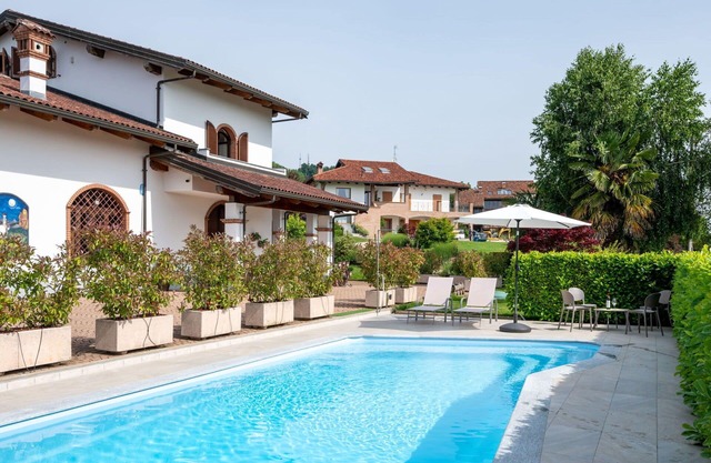 Stunning villa for 6 people with private pool, WIFI, TV and terrace