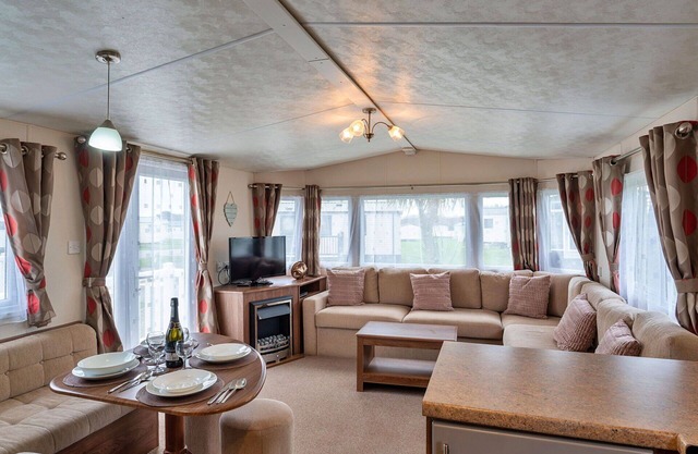 Stunning villa for 6 guests with WIFI, pool, terrace and pets allowed