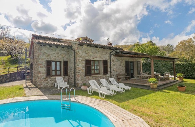 Stupendo rustico in pietra