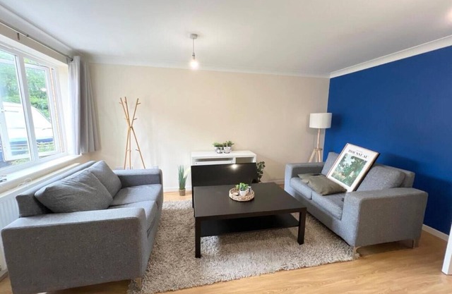 Stylish 3BR House – Maidstone Gem