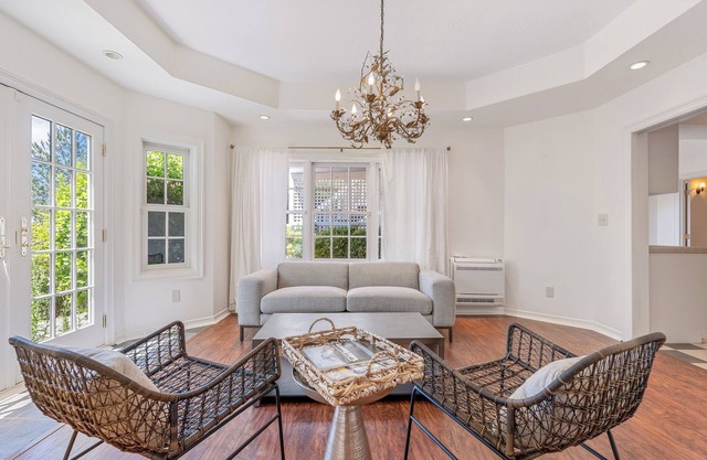 Stylish 4BR｜Main-Level Bedroom｜Pet-Friendly｜Garage & Patio for Easy Living#41001