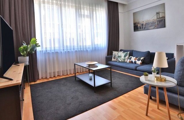 Stylish and Welcoming Apartment in Sisli