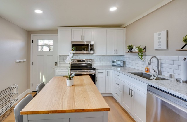 Stylish Back Unit in Orange