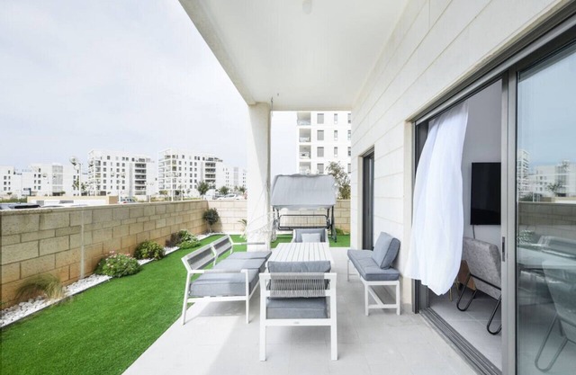 Stylish Coastal Oasis