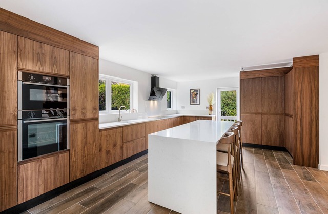 Stylish designed home w/stunning views in a picturesque village, pet friendly