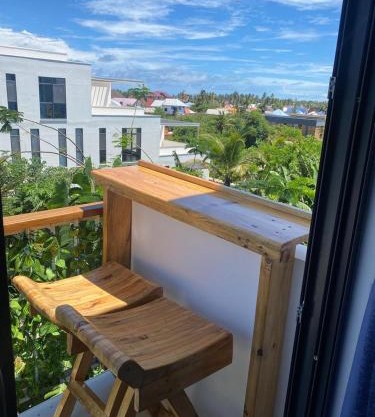 Stylish flat with balcony & pool at Paje Beach