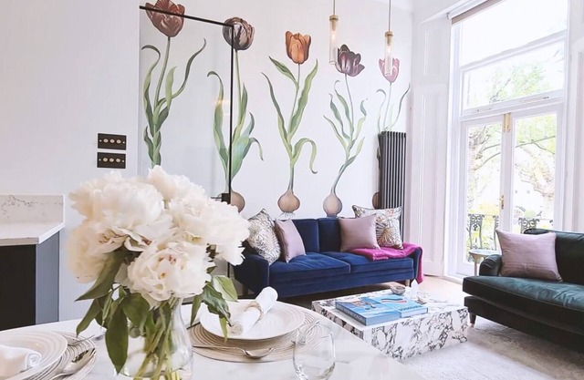 Stylish Little Venice Oasis w/Private Park