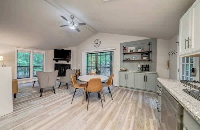 Stylish Retreat w Fireplace, Games & Pool Access