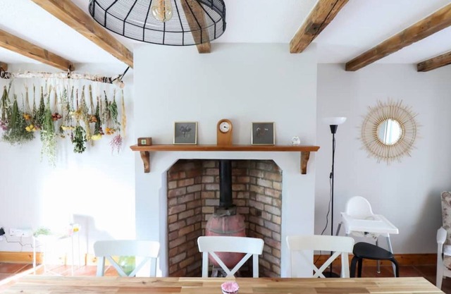 Stylish secluded cottage with beautiful views