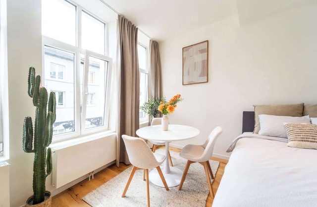 Stylish Studio for 2 Steps from Grote Markt