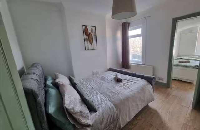 Stylishly designed home - 4 bedroom - Dartford