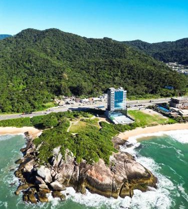 Suíte com vista para montanhas no Blue Sea Hotel, beira-mar+lazer completo