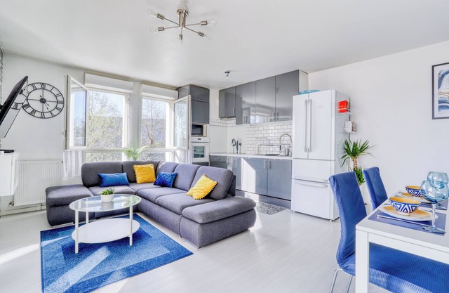 Sublime apartment with balcony, free parking near CDG and Stade de France