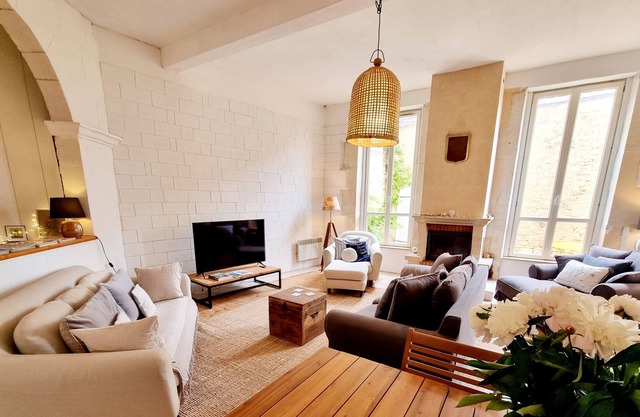 Sublime Charentaise house