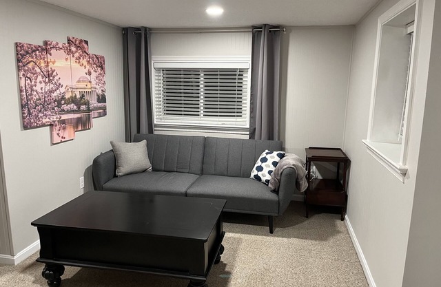 Suburban apartment, quiet!