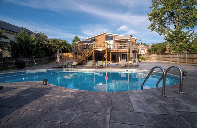 Suburban Paradise