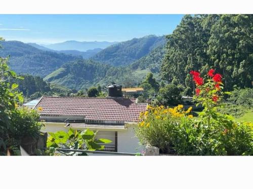 Sudhis Spring Nest-2 bed Room Cottage