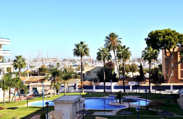 Sueños De Mar F5, 2 dormitorios, puerto náutico, by Bookindenia