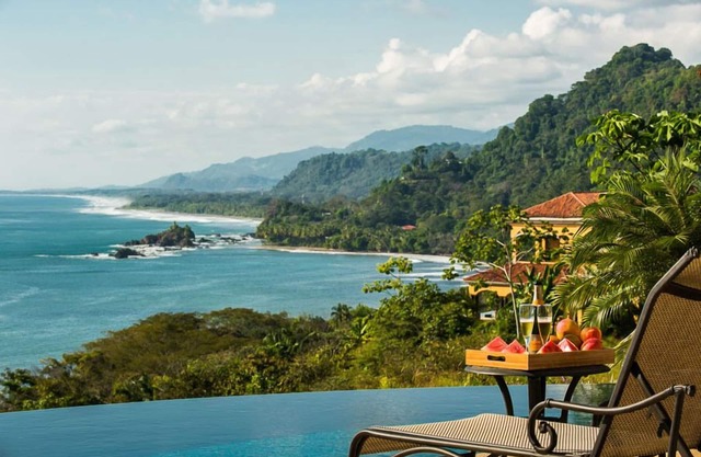 Suenos Pacificos, Featured in International Luxury Homes Magazine