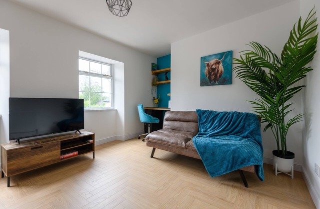 Sugar Loaf Loft, Abergavenny Town Centre