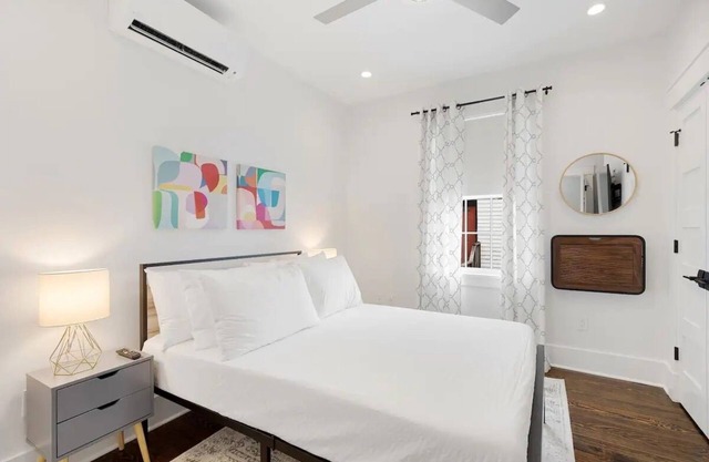 Suite B3 at 697 King