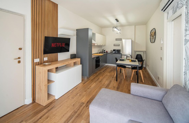 Suite della Rovere - One Bedroom Apartment, Sleeps 2