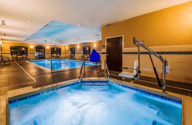 Suite Near Downtown | Free Daily Breakfast + Indoor Pool