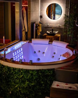 Suite Romantique avec Spa Privatif Sauna & Ambiance cosy Baie de Somme