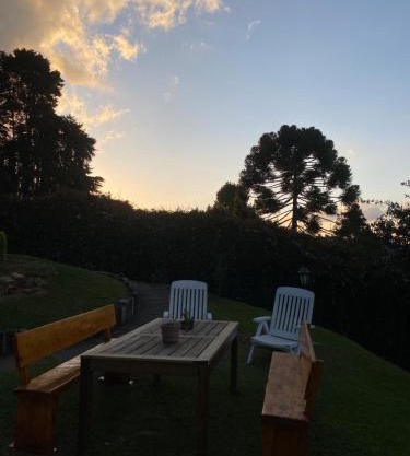 Suites no Alto do Capivari