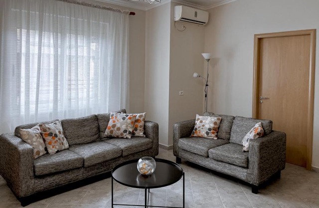 Summer Breeze Apartment G13, Lalzi Bay, Lura 1