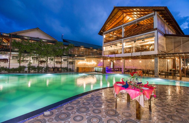 Summer Sands Beach Resort