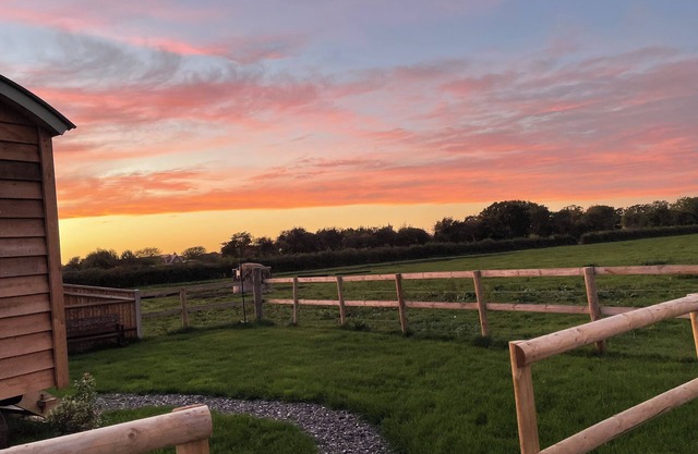 'Summer Time' at The Hut on a working farm by the South Coast
