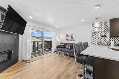 Summit Yacht Club #10 By Summit County Mountain Retreats