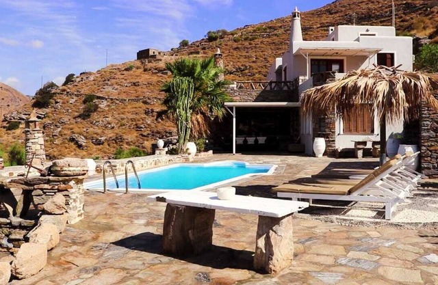 Sun Holiday House
