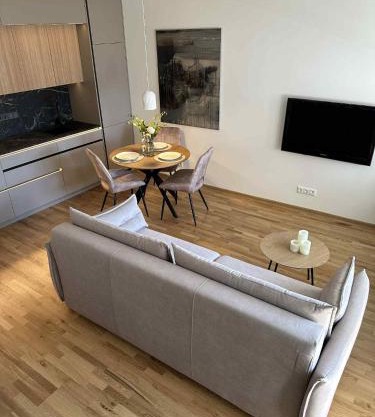 "SUN & SEA" APARTMENT near CITY CENTER