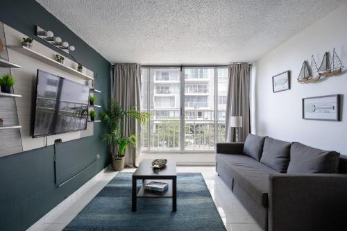 Sunbay Beach 2BDR Oceanview Pool Parking