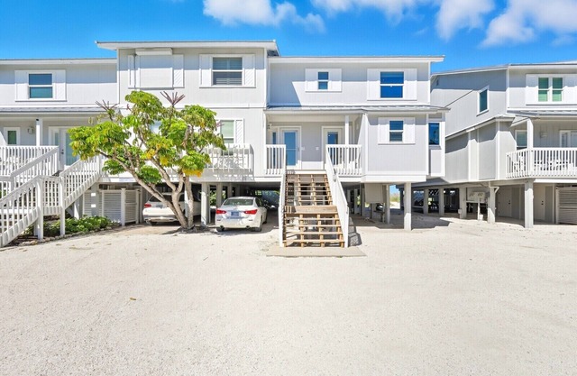 Sundown 25 - Under Construction - Renting Starting October 2025 - Book Now - 3 bed/3.5 Bath!