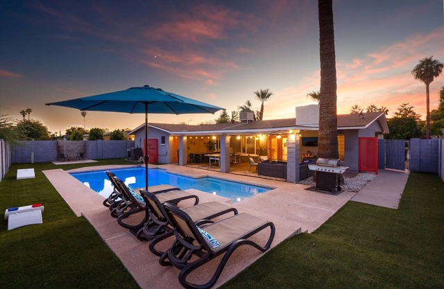 Sunkissed in Scottsdale: Best location, heated pool, fire pit