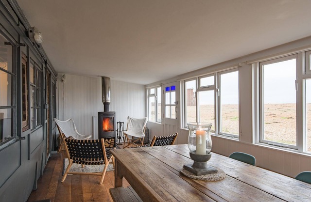 Sunray by Bloom Stays - a holiday let that sleeps 8 guests in 3 bedrooms