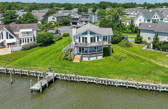 Sunrise Point-Non Group Rental, 4 Bedrooms, 3 Bathrooms, Sleeps 10