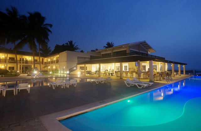 Sunset Beach Hotel