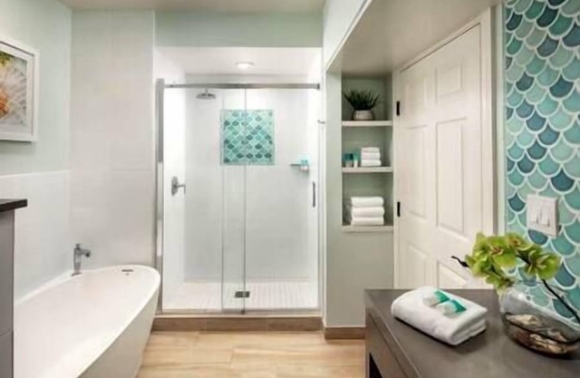 Sunset Harbor Resort & Spa, In Town, Marina, Hot Tub.