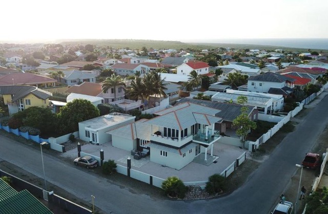 Sunset Heights Curacao