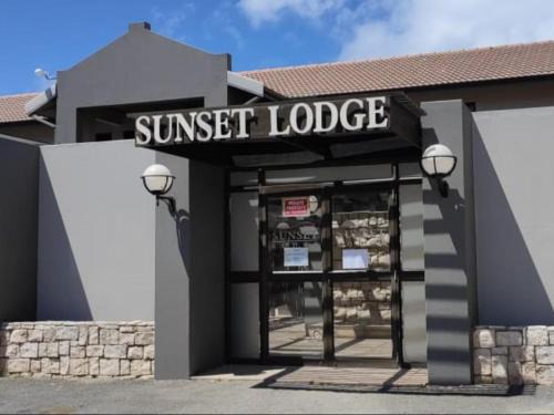 Sunset Lodge