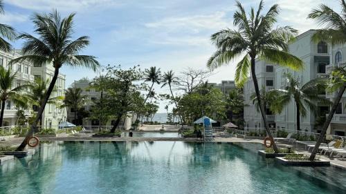 Sunset Marina Hotel