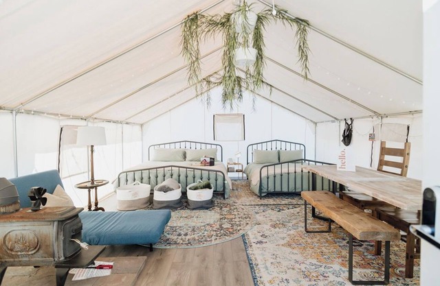 Sunset Safari Family Tent near Utah National Park