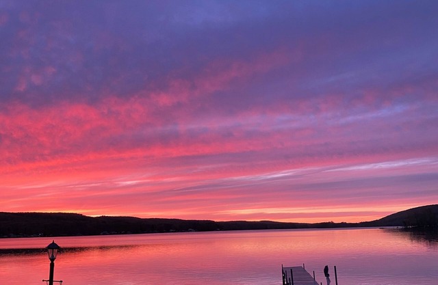 Sunsets In The Cove-Previously "Family Lake Memories Made Here"