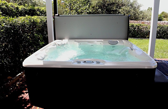 Sunwell apartments I - Novalja, Gajac, Zrce beach - Jacuzzi, terrace, garden