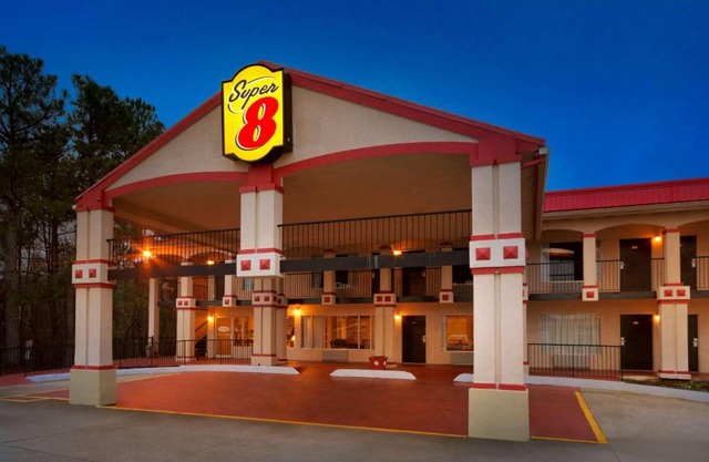 Super 8 by Wyndham College Park/Atlanta Airport West