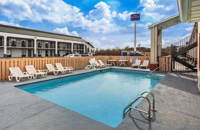 Super 8 by Wyndham Florence